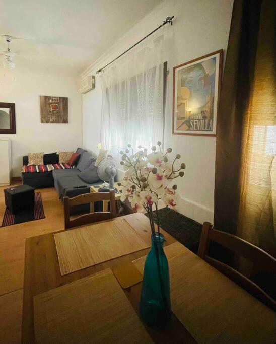 The Oasis One Spacious Apartment In Sevilla Exterior foto